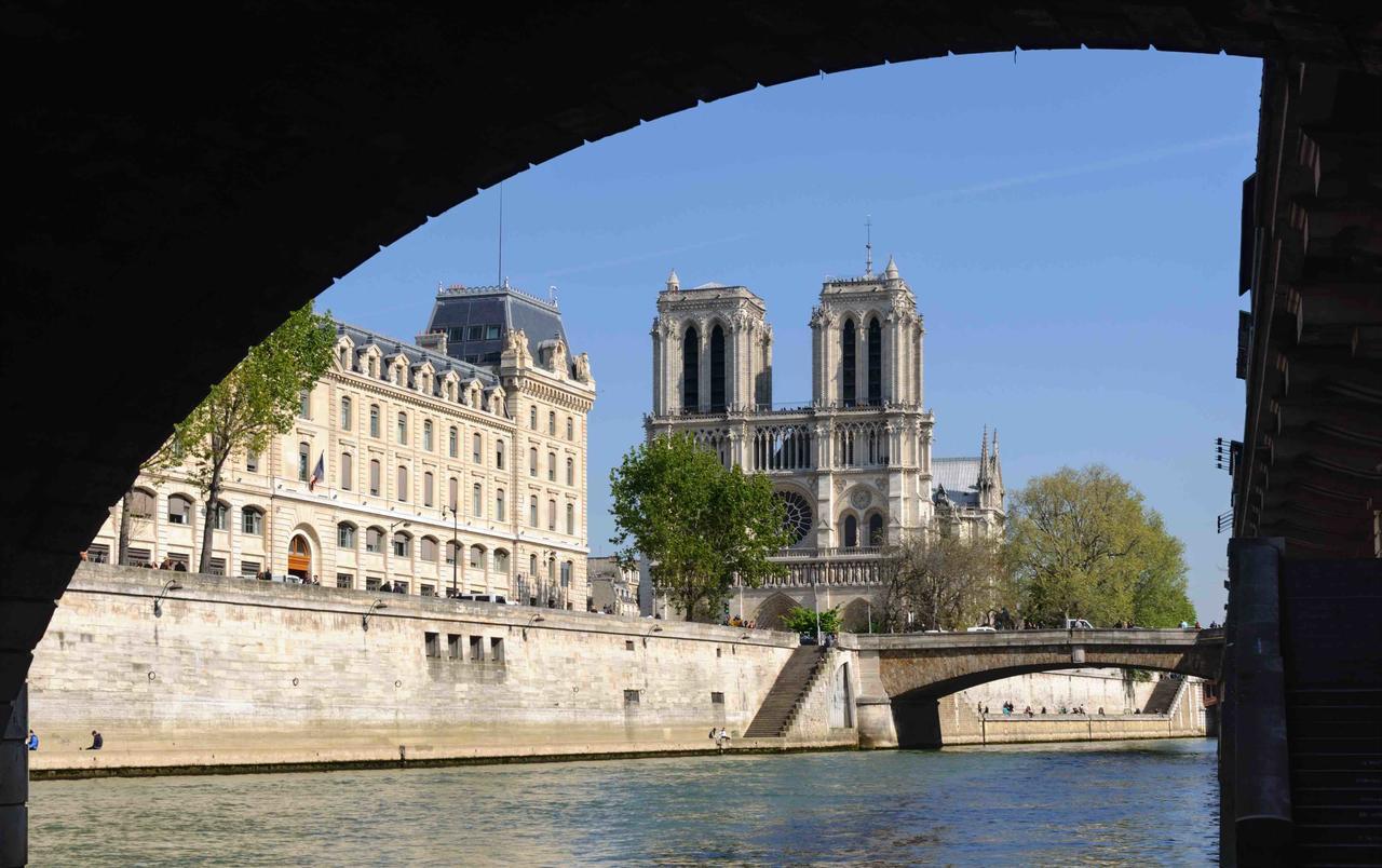 Notre Dame Paradis Latin Paris Exterior photo